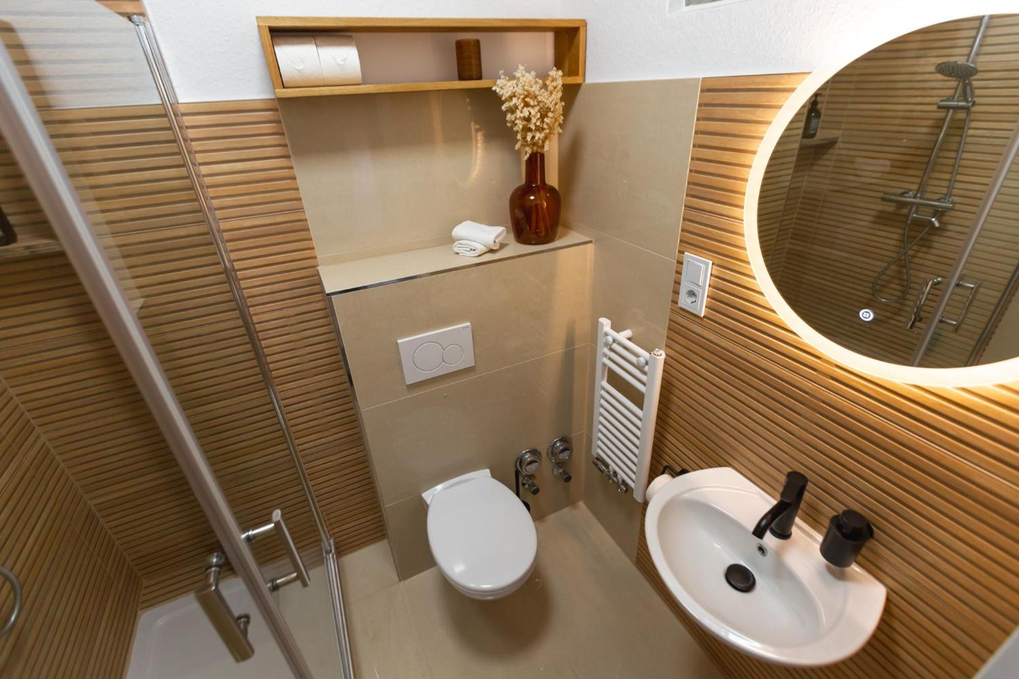 Koje Neun I Apartment Im Zentrum Mit Hafenblick Μπρέμερχαφεν Εξωτερικό φωτογραφία
